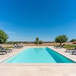 Domina 55 By Perle Di Puglia Villa